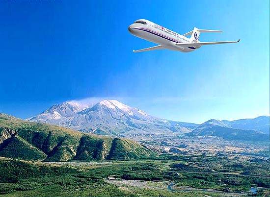 The 25° sweptback supercritical wing is fitted with winglets for improved cruise performance. The cruise speed is 0.78 mach (500ktas) and the standard aircraft has a range of 2,225km.